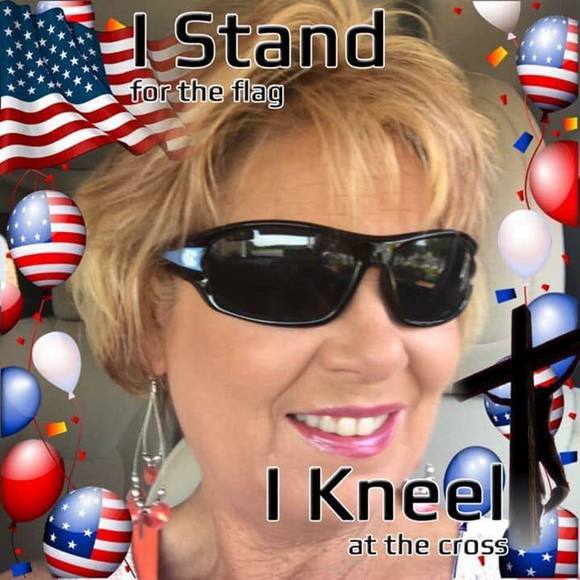 Meet your Posher, Deb - Picture 1 of 1